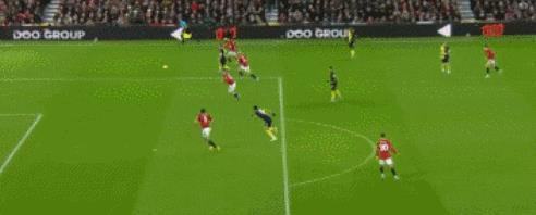 盘点拜仁自2000年德甲最大比分失利 阿森纳则被利物浦反超,跌至第二名