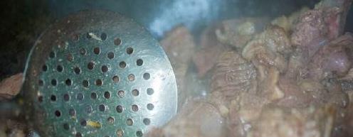 冬天炖羊肉，用料不要太复杂！大厨：只用“3料”，羊汤不腥不膻