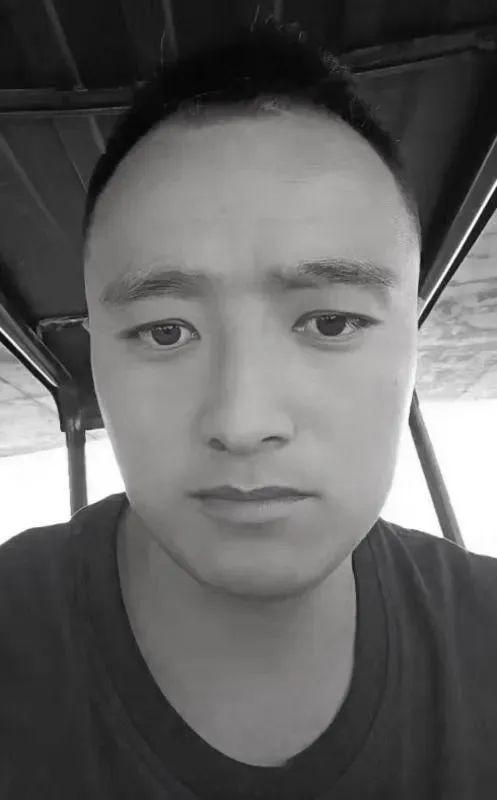 陜西34歲男子救落水男童犧牲 英雄托舉生命