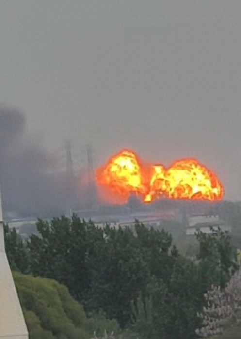 淄博一化工厂发生爆炸，官方通报：未造成人员伤亡，事故原因正在调查中