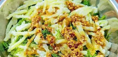 土豆茴香菜绝配，10分钟做爆款美食，健康又美味你试了吗？
