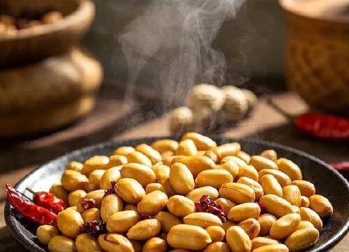 炒花生米别急放油！3个小步骤，香脆7天不软！