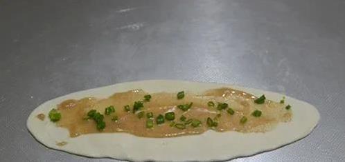 家常葱油酥饼香到爆，3步做出酥掉渣，早餐从此不重样