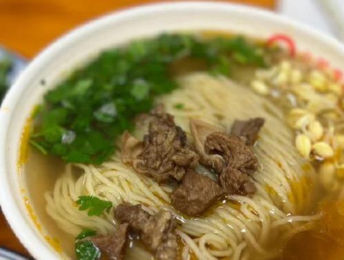 石家庄美食藏不住，六大名菜吃四种，你敢说不馋？