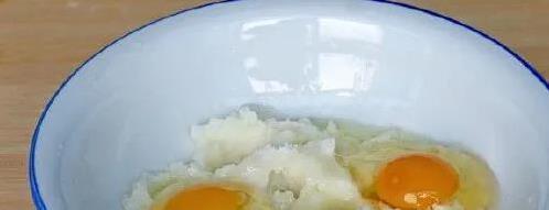 山药也能做成饼？3步做出软糯香甜，孩子抢着吃