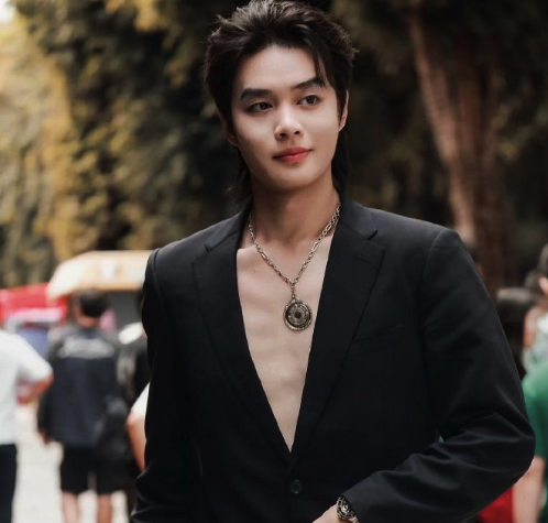 柯淳也是好起来了 官宣出席微博视界大会了