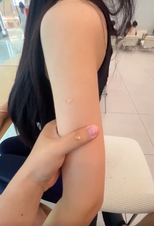 第一次见脂包骨的身材 手感好好！
