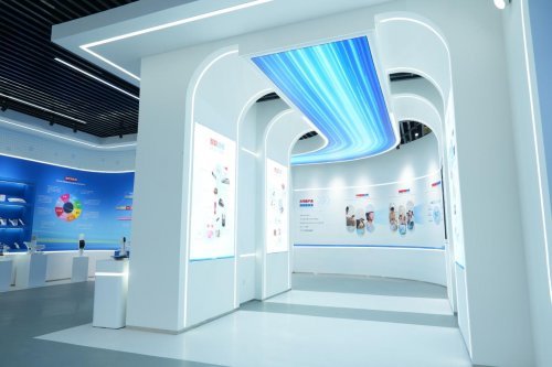 华中首座智慧健康科技馆亮相光谷，益健堂集团化升级引领产业转型