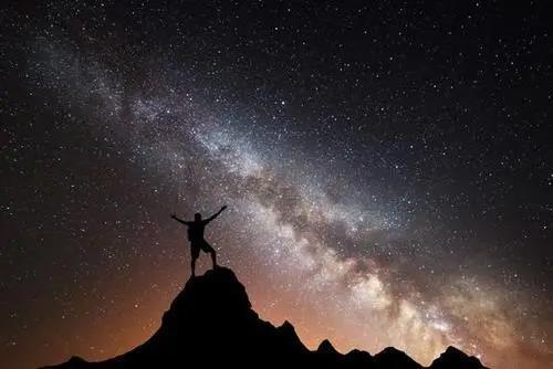 直径5.2亿光年，囊括10万星系，拉尼亚凯亚超星系团有多可怕？