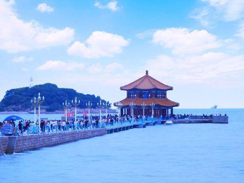山东各地有“凉”策应对高温 局部可达40℃