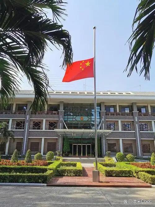 柬埔寨称一小学遭泰国轰炸 边境冲突升级