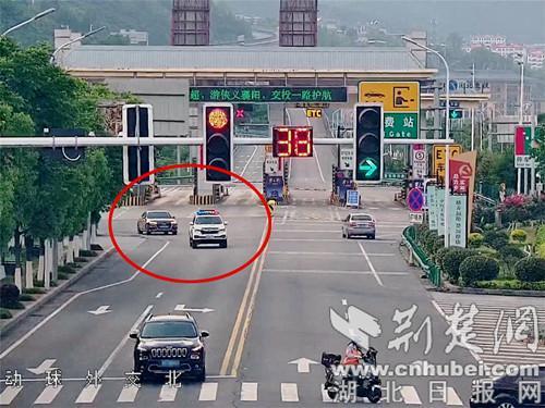 交警为脑梗患者抢下黄金救治时间 警民携手畅通生命通道