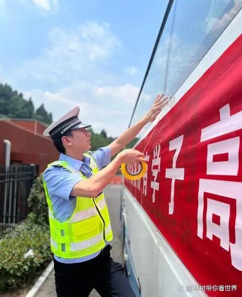 高考靜音夜小車失控狂鳴20分鐘 特權(quán)與公平的較量