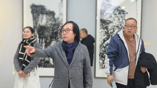 中国国家画院开展当代八大名家焦墨山水——专访荣宝斋画院院长唐辉：我的画没根据(图4)