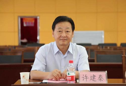 院长百科陕西省中医医院院长许建秦