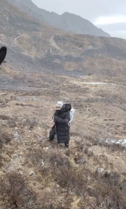 徒步川西失联男子队友说山上有熊