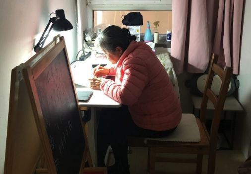 老公给婆婆安排的学习角