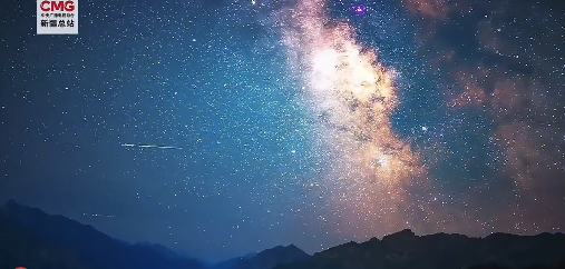 转发分享！新疆夜空现多场流星雨