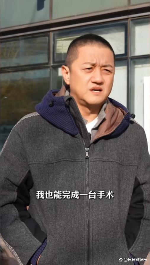 李亚鹏前妻力挺嫣然医院 温情支持感动全网