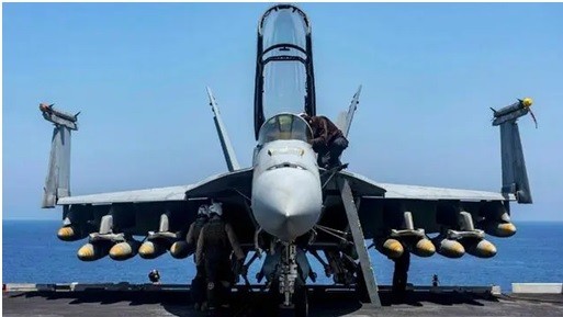 “蜂”起云涌——浅析F/A-18战机
