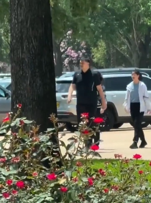酝酿大事？姚明重返休斯顿与火箭高管会面 或出席杜兰特加盟发布会 昔日巨星再聚首
