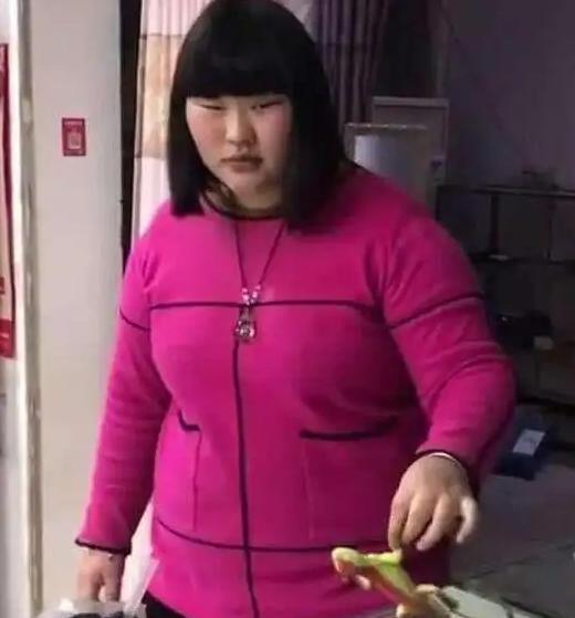 大衣哥回应女儿已订婚 低调婚礼显真情