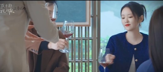 二男二女卻湊出三對(duì)情侶,？網(wǎng)友：這是我能在國(guó)產(chǎn)劇里看到的嗎