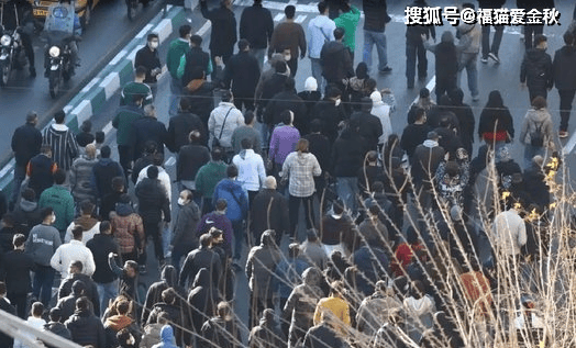 伊朗骚乱的经济真相 制裁与治理失当共舞