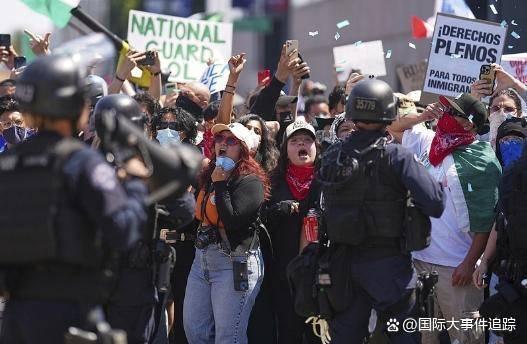 洛杉磯之亂 墨西哥移民很“受傷” ICE突襲引發(fā)大規(guī)?？棺h