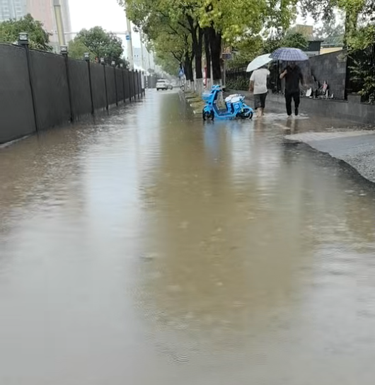 台风中心在黄冈 暴雨为何在襄阳十堰