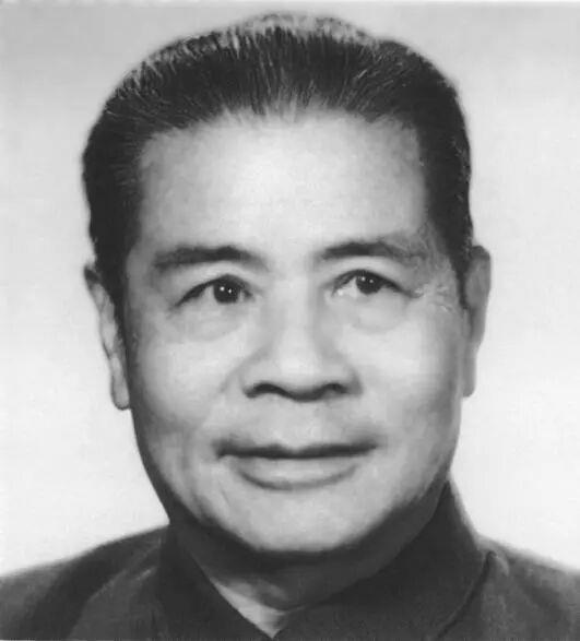 他不是演员 却“演”了一辈子商人 红色特工的传奇一生