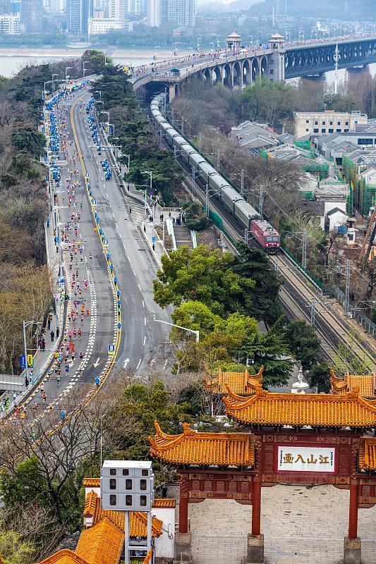 春暖花开！约40项马拉松比赛在全国各地开跑