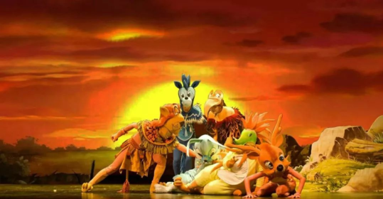 半岛棋牌去山东省会大剧院重温经典儿童音乐剧《狮子王》让“爱”在孩子们心中绽放(图9)