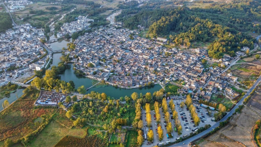 黄山邀陕西网友去春游,凭西安-黄山航班登机牌享门票半价优惠