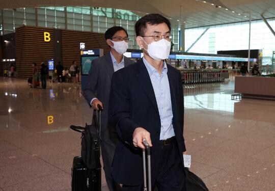 韩媒：韩国政府组团前往美国抗议“排韩”法案