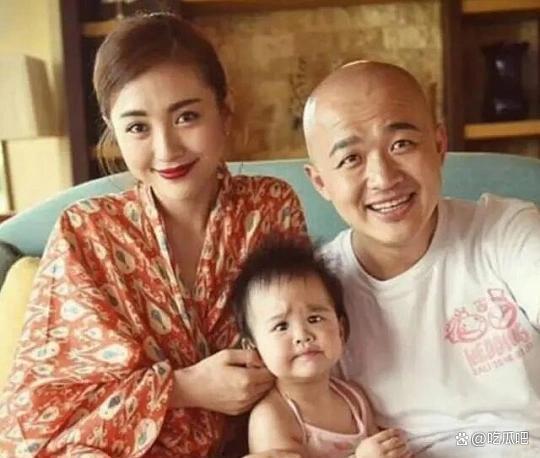 包文婧 包贝尔 深夜视频引发风波