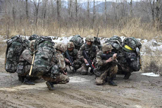 第81集团军某旅组织指挥士官集训提升战斗力标准