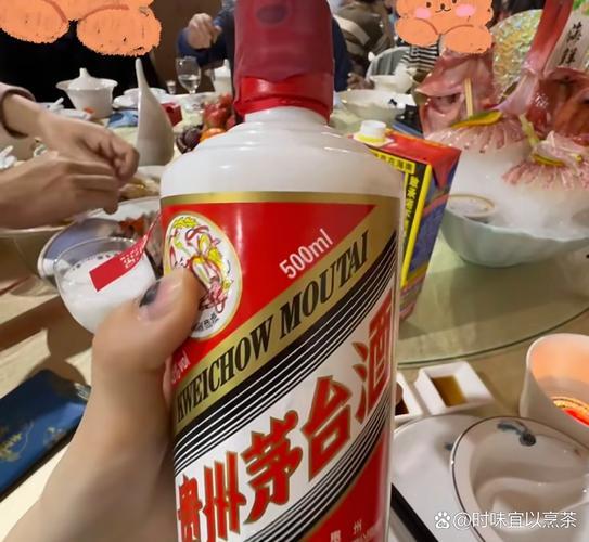 喜宴剩酒你会主动拿走吗？老辈人藏在规矩里的体面