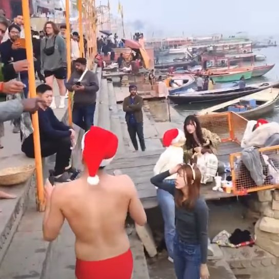 日本游客脱外衣欲下恒河被当地人怒斥 文化尊重引争议