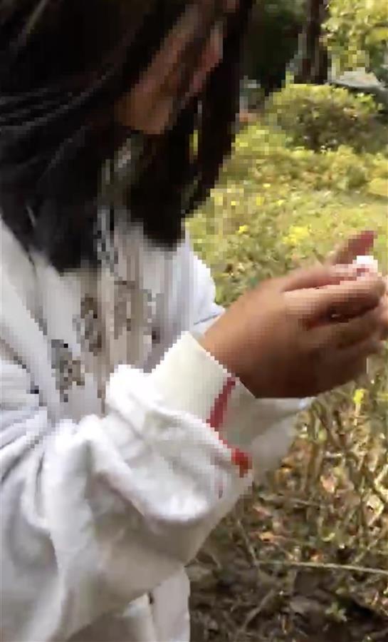 女生被轮扇耳光后流鼻血 警方介入 当事人均系在校生