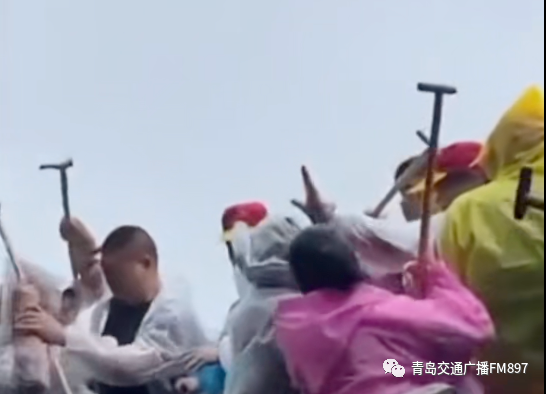 黄山景区通报游客互殴：双方达成调解协议并履行完毕
