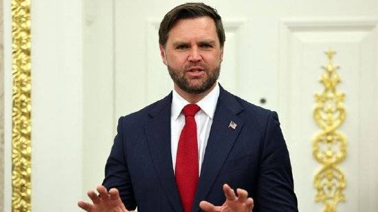 万斯称现在不关注下一届美国大选 专注当前职责