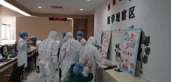 广州隔离病房考场2名考生顺利开考