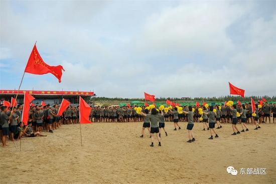 这么燃！东部战区官兵们的沙滩运动会你见过吗？