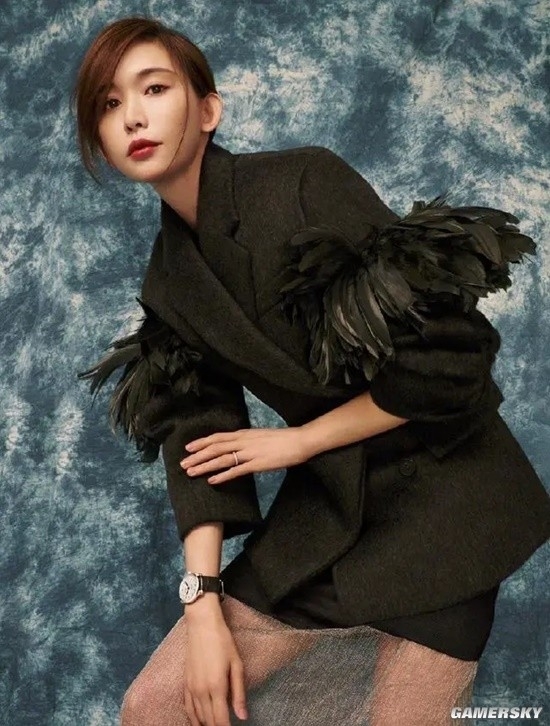 48岁林志玲晒素颜近照：网友点赞笑容甜美状态好