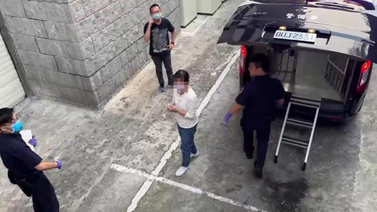 台湾一女子用跳绳勒死母亲