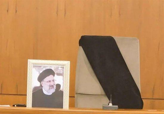 谁是下一任伊朗总统 穆赫贝尔暂代重任，多位候选人待选