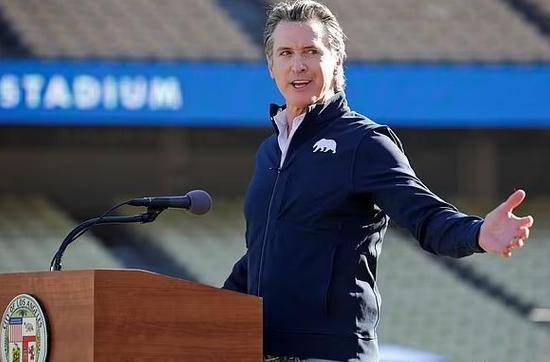 记者：加州州长打响推翻特朗普第一枪 地方与中央的硬碰硬