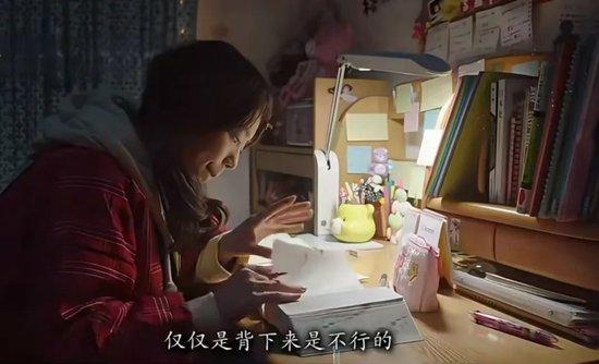 大學(xué)里的男生為什么越來(lái)越少了,？性別比例變化引關(guān)注