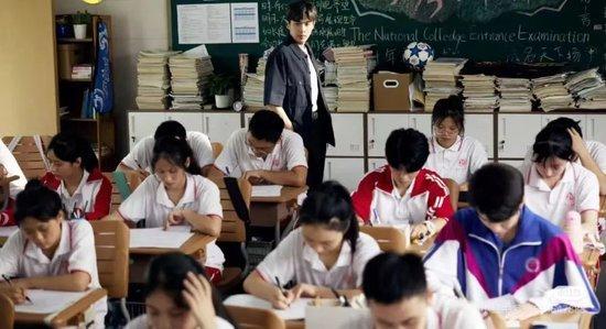 大學(xué)里的男生為什么越來(lái)越少了,？